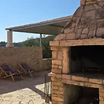 Sunny * Vela Luka